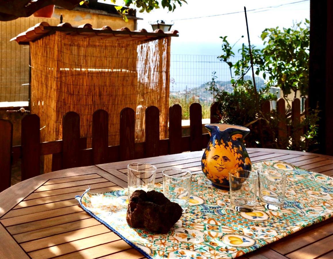 Casa Vacanze Marale Castelmola Exterior foto